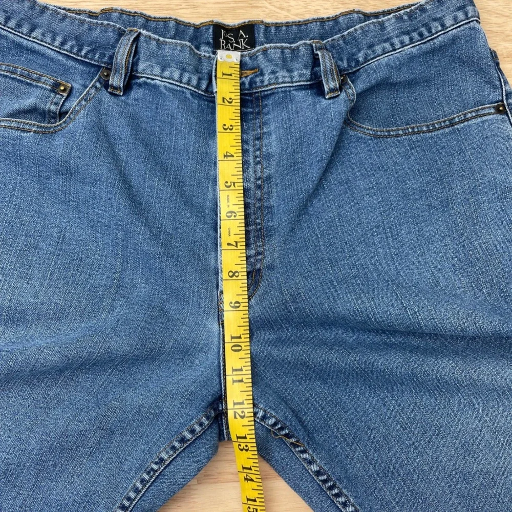 Jos A Bank Traveler Collection Mens 38W‎ x 32L Blue Stretch Straight Leg Jeans